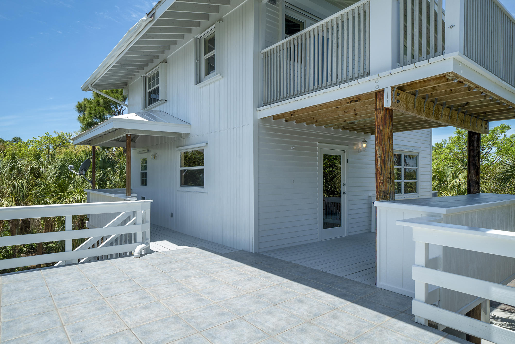 21850 Valencia Road Cudjoe, FL 33042 - Photo 22 of 34 Cistern Deck