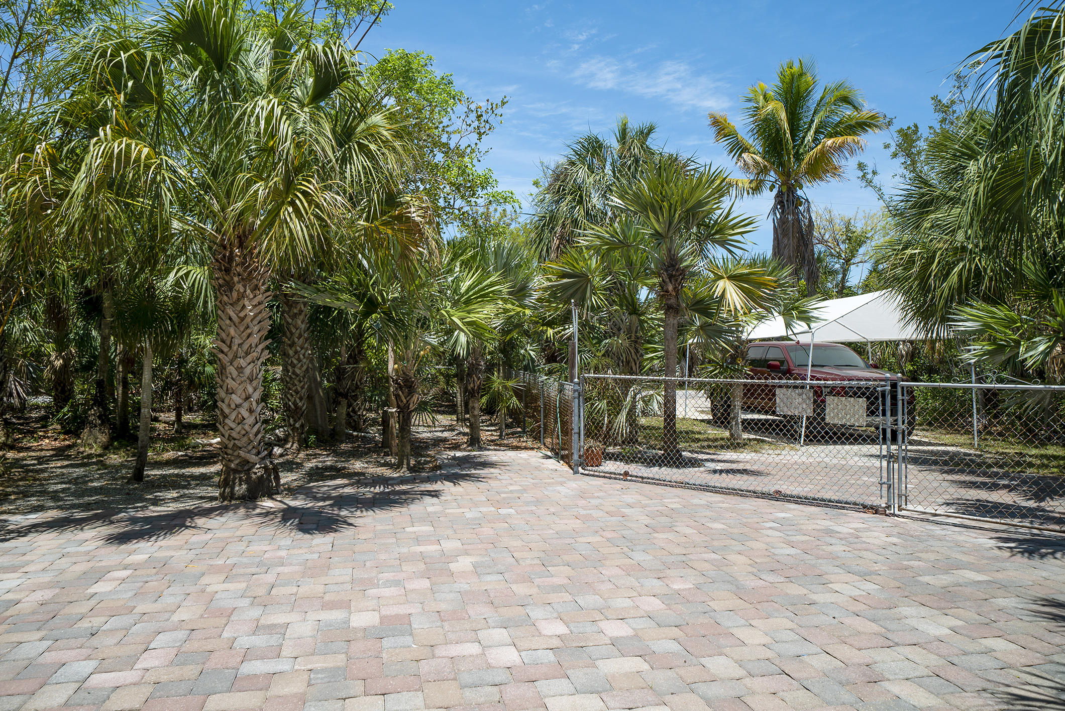 21850 Valencia Road Cudjoe, FL 33042 - Photo 33 of 34 Valencia25