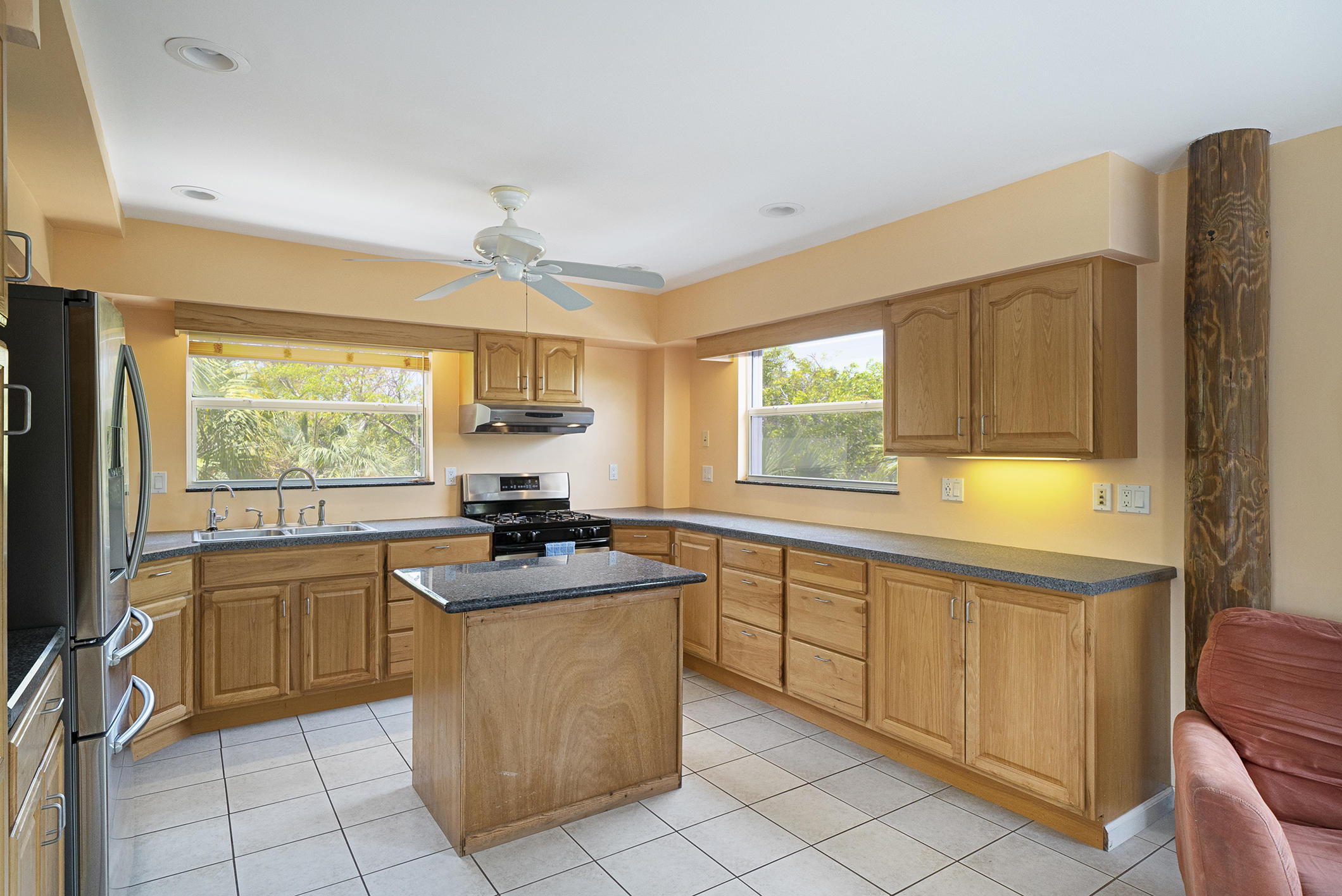 21850 Valencia Road Cudjoe, FL 33042 - Photo 6 of 34 Kitchen