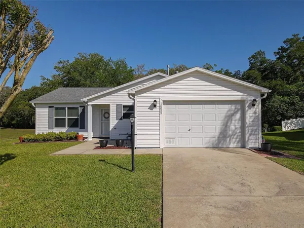 $339,000 | 16852 Southeast 96th Chapelwood Circle, The Villages, FL 32162