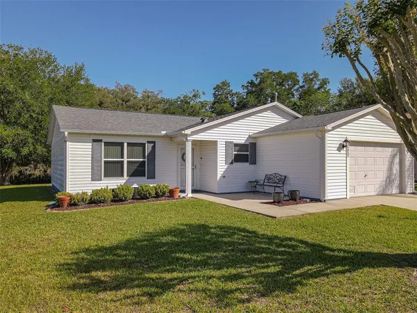 $339,000 | 16852 Southeast 96th Chapelwood Circle, The Villages, FL 32162