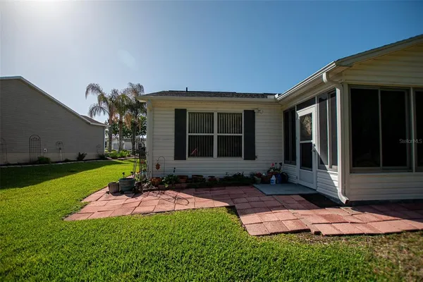 $339,000 | 16852 Southeast 96th Chapelwood Circle, The Villages, FL 32162