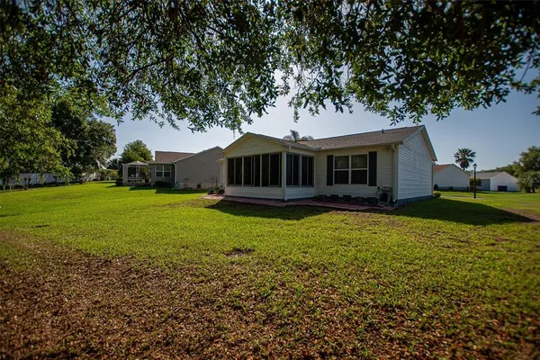$339,000 | 16852 Southeast 96th Chapelwood Circle, The Villages, FL 32162