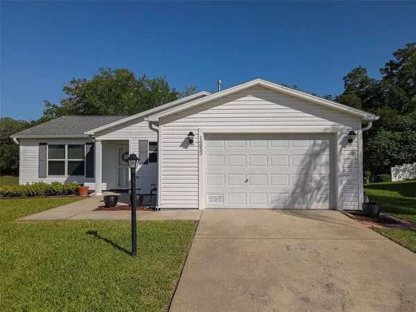 $339,000 | 16852 Southeast 96th Chapelwood Circle, The Villages, FL 32162
