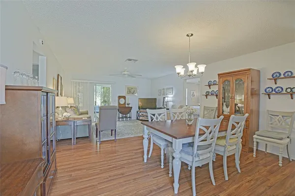 $339,000 | 16852 Southeast 96th Chapelwood Circle, The Villages, FL 32162