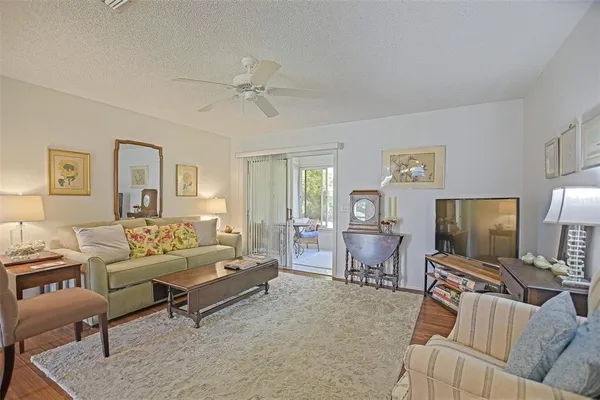 $339,000 | 16852 Southeast 96th Chapelwood Circle, The Villages, FL 32162