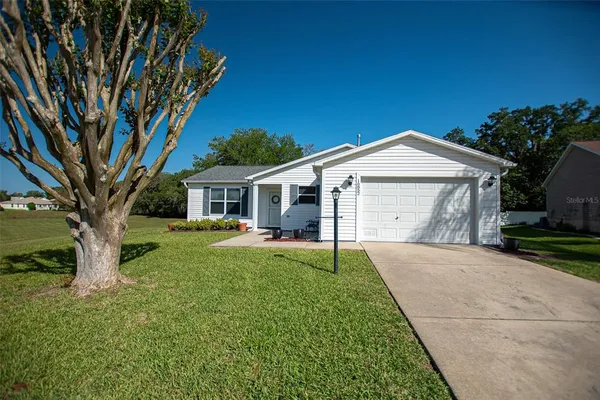 $339,000 | 16852 Southeast 96th Chapelwood Circle, The Villages, FL 32162