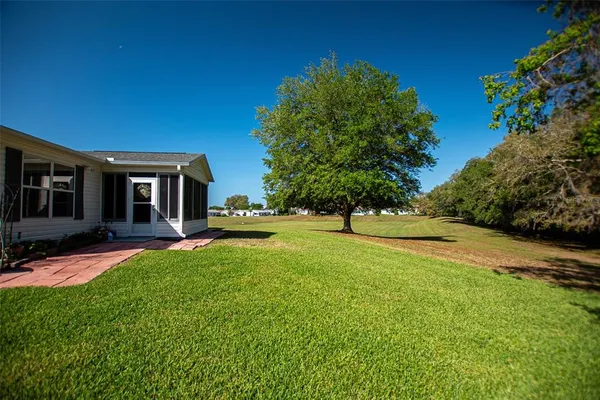 $339,000 | 16852 Southeast 96th Chapelwood Circle, The Villages, FL 32162