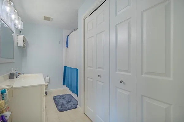 $384,900 | 140 Pine Grove Drive, Unit 140, South Hadley, MA 01075