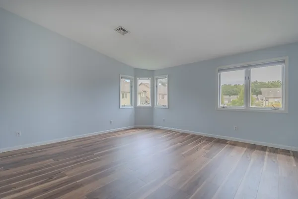 $384,900 | 140 Pine Grove Drive, Unit 140, South Hadley, MA 01075