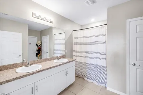 $460,000 | 4180 68th Avenue Northeast, Naples, FL 34120