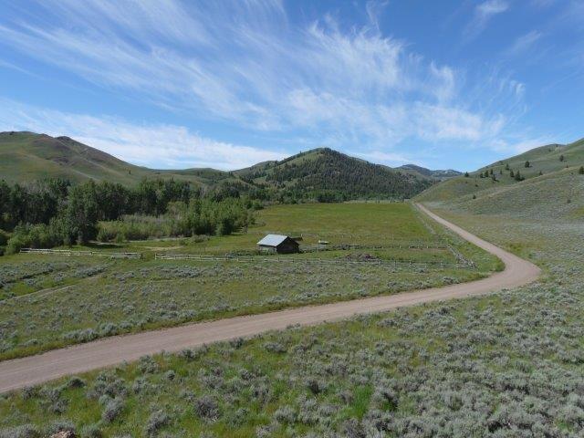 503 Antelope Creek Road Moore, ID 83255 - Photo 10 of 40 P1060719