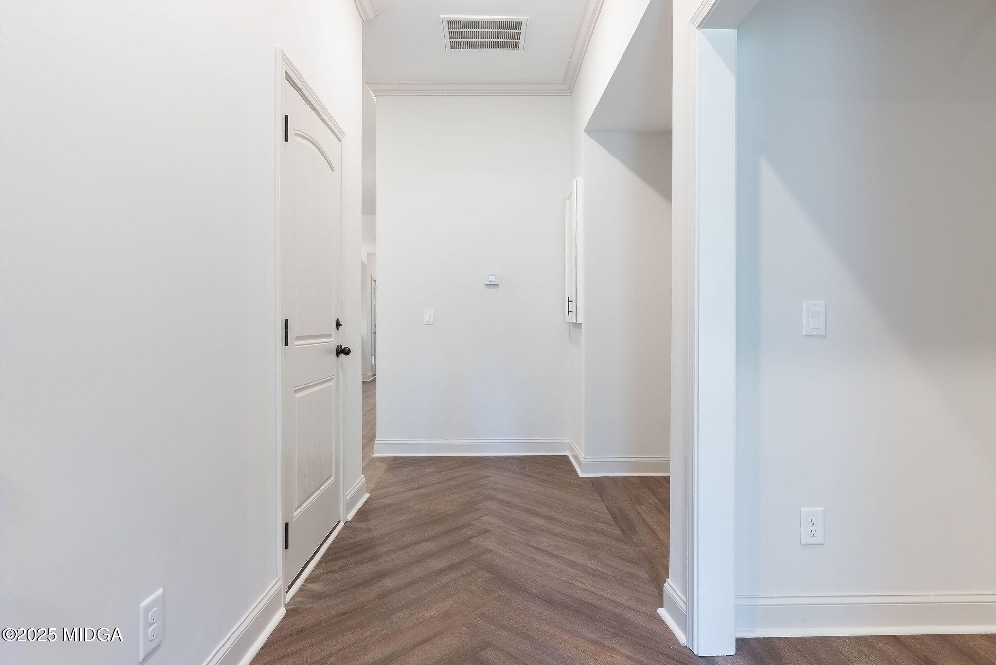 116 Fred Court Macon, GA 31216 - Photo 2 of 27 a view of a bathroom from a hallway