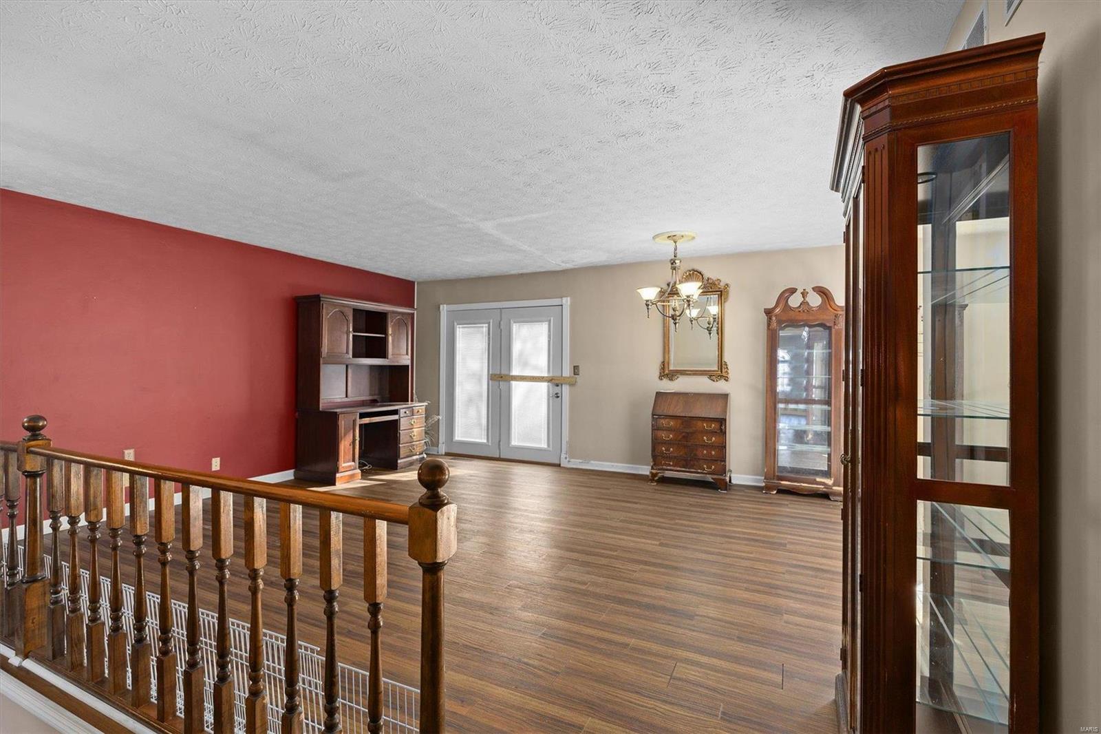 1980 Banyan Tree Road Collinsville, IL 62234 - Photo 4 of 25 Gallery Image 4