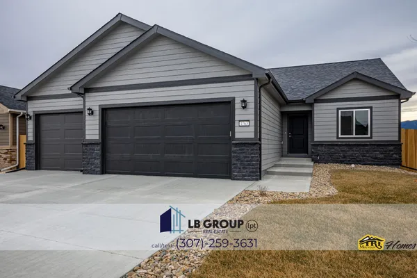 $478,900 | 4763 Buffalo Mdws Way, Mills, WY 82644