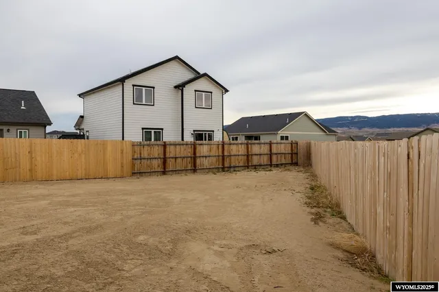 $478,900 | 4763 Buffalo Mdws Way, Mills, WY 82644