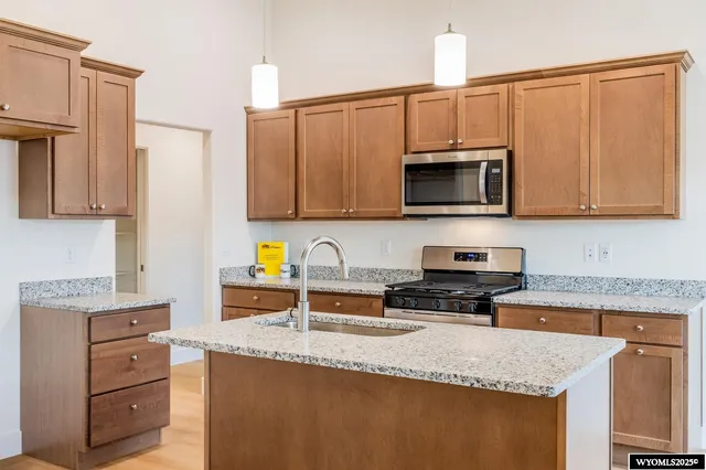 $478,900 | 4763 Buffalo Mdws Way, Mills, WY 82644