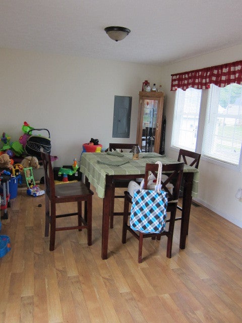 293 West Bailey Road Lewisburg, WV 24901 - Photo 4 of 23 Dining room off of Kitchen.