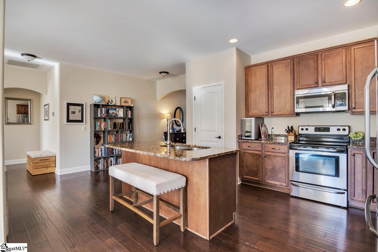 309 Stallion Road Greenville, SC 29617 - Photo 12 of 33 Gallery Image 12
