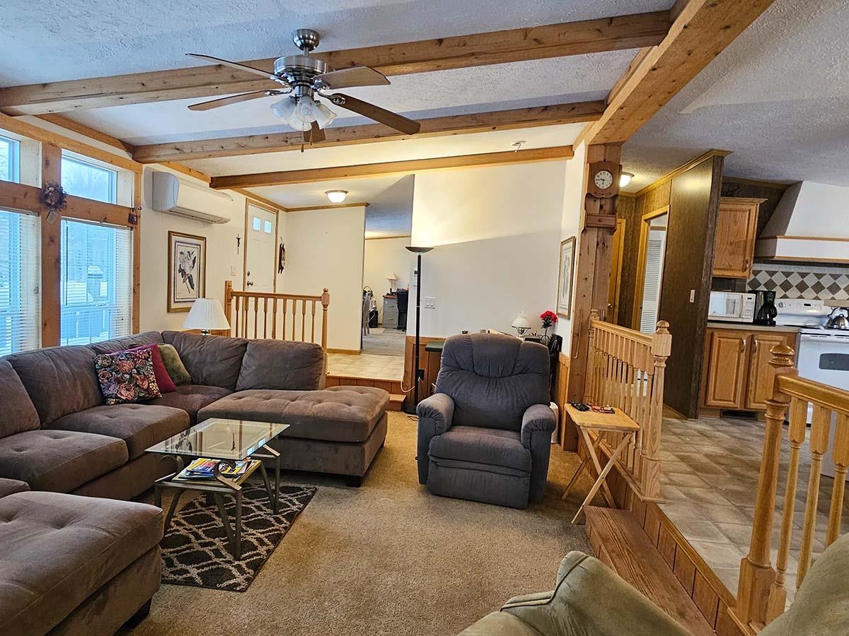 427 Dewing Road Franklin, VT 05457 - Photo 6 of 21