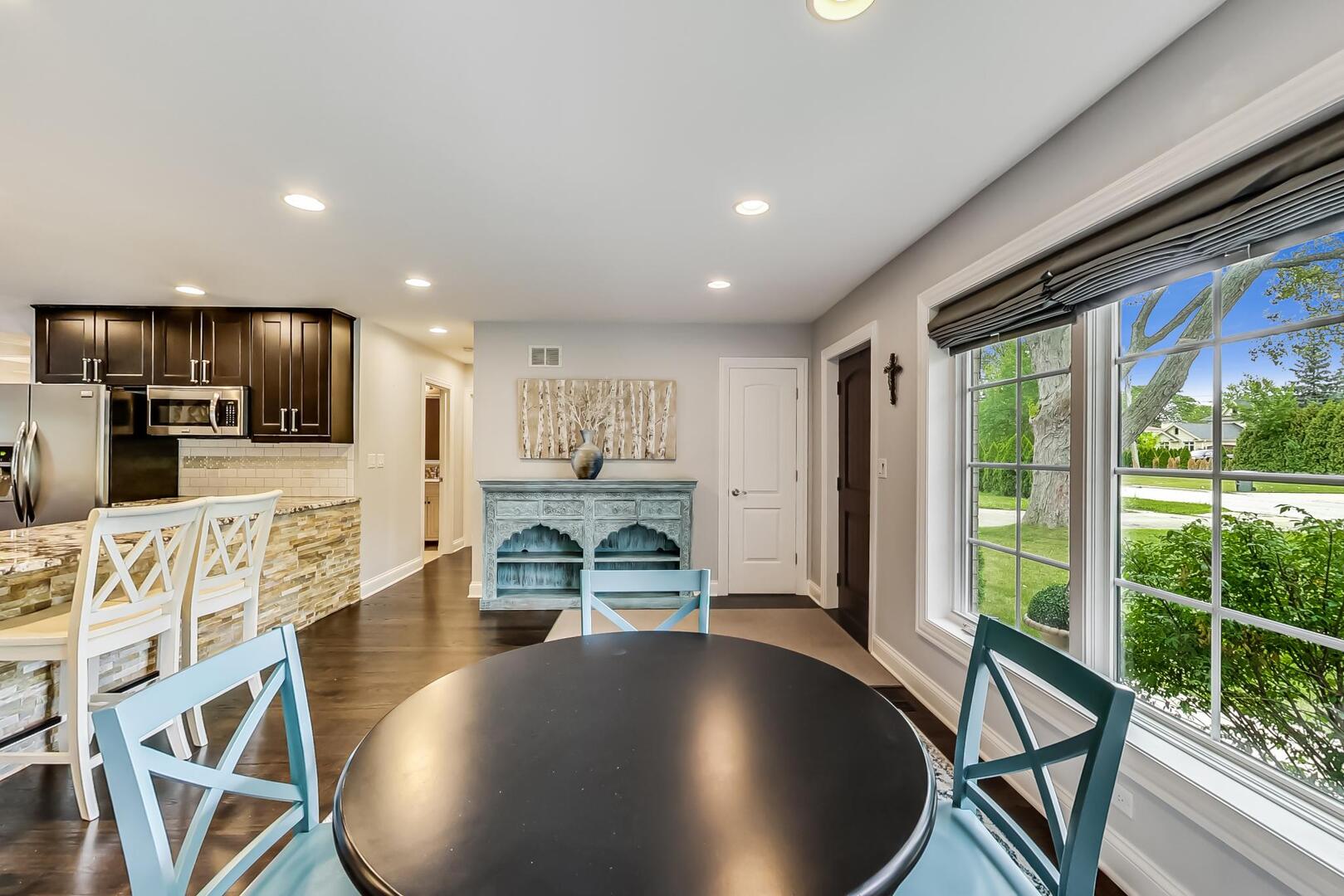 2824 Central Road Glenview, IL 60025 - Photo 12 of 44