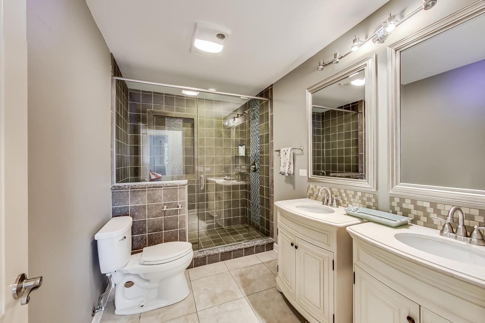 2824 Central Road Glenview, IL 60025 - Photo 18 of 44