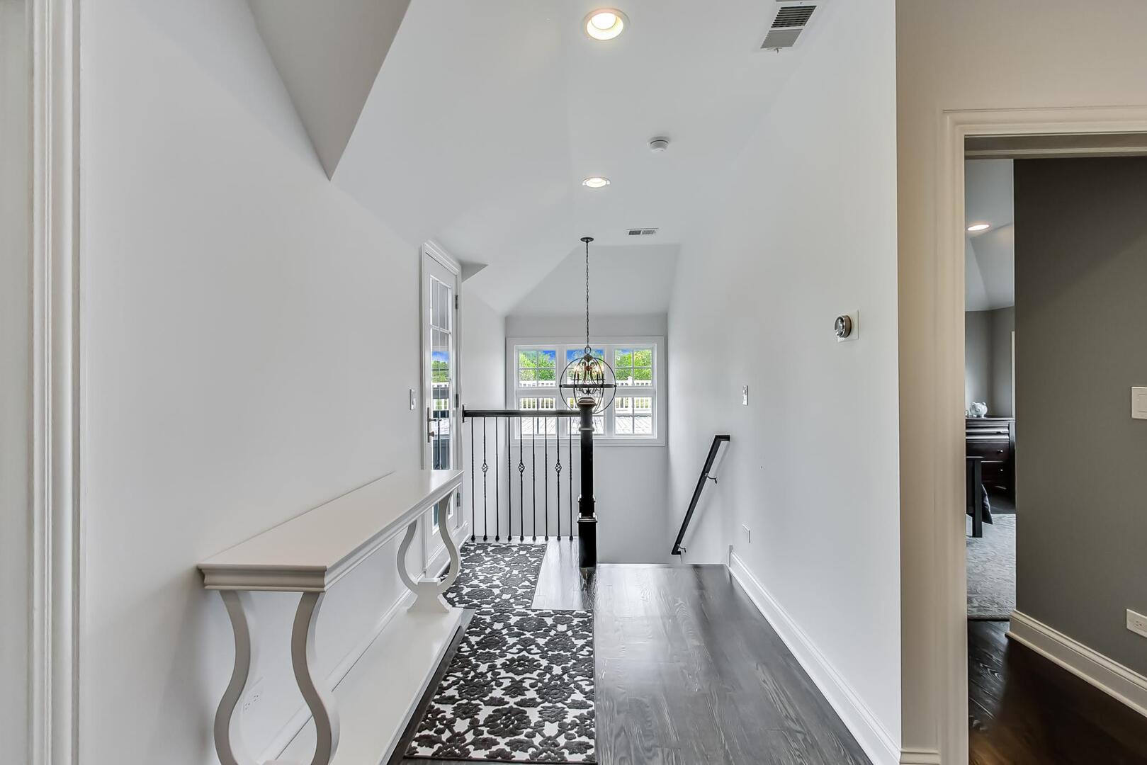 2824 Central Road Glenview, IL 60025 - Photo 21 of 44