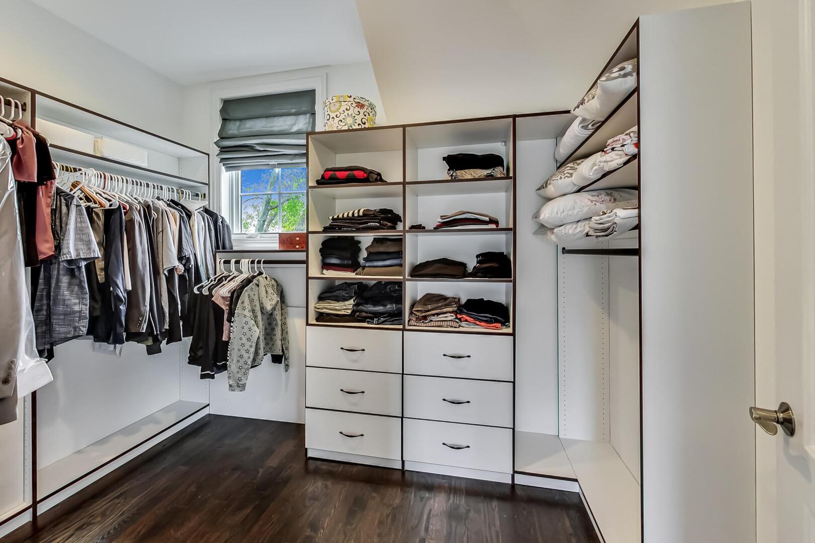 2824 Central Road Glenview, IL 60025 - Photo 26 of 44