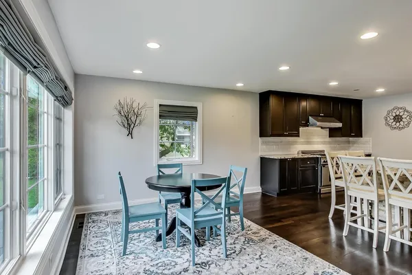 $1,290,900 | 2824 Central Road, Glenview, IL 60025
