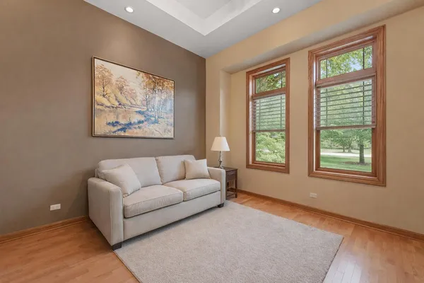 $985,000 | 84 Liberty Lakes Drive, Valparaiso, IN 46385