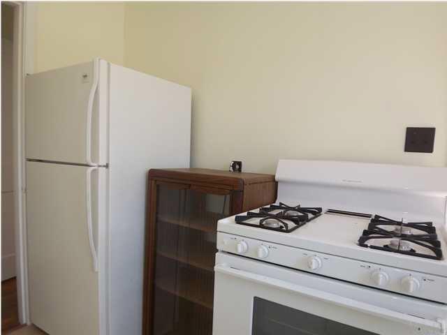 403 Greve Road Pensacola, FL 32507 - Photo 8 of 20 Stove and refrigerator o, the left side