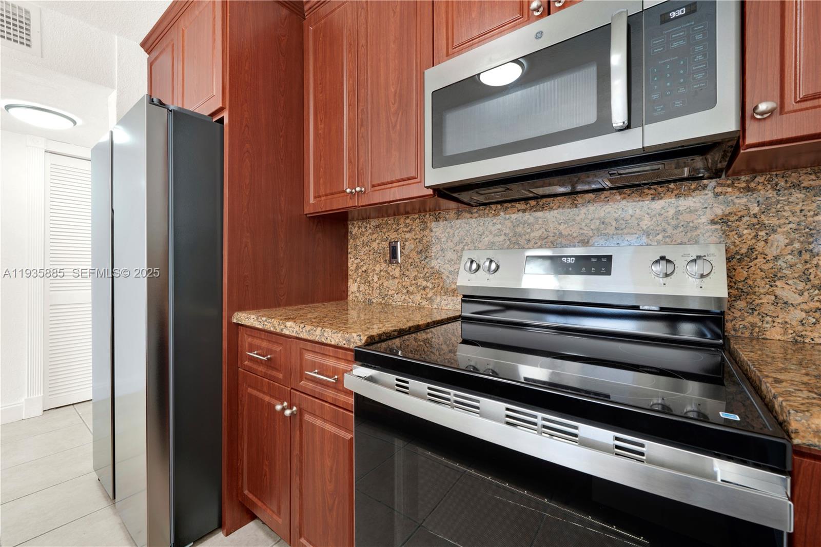 7477 Southwest 82nd Street, Unit C215 Miami, FL 33143 - Photo 15 of 27