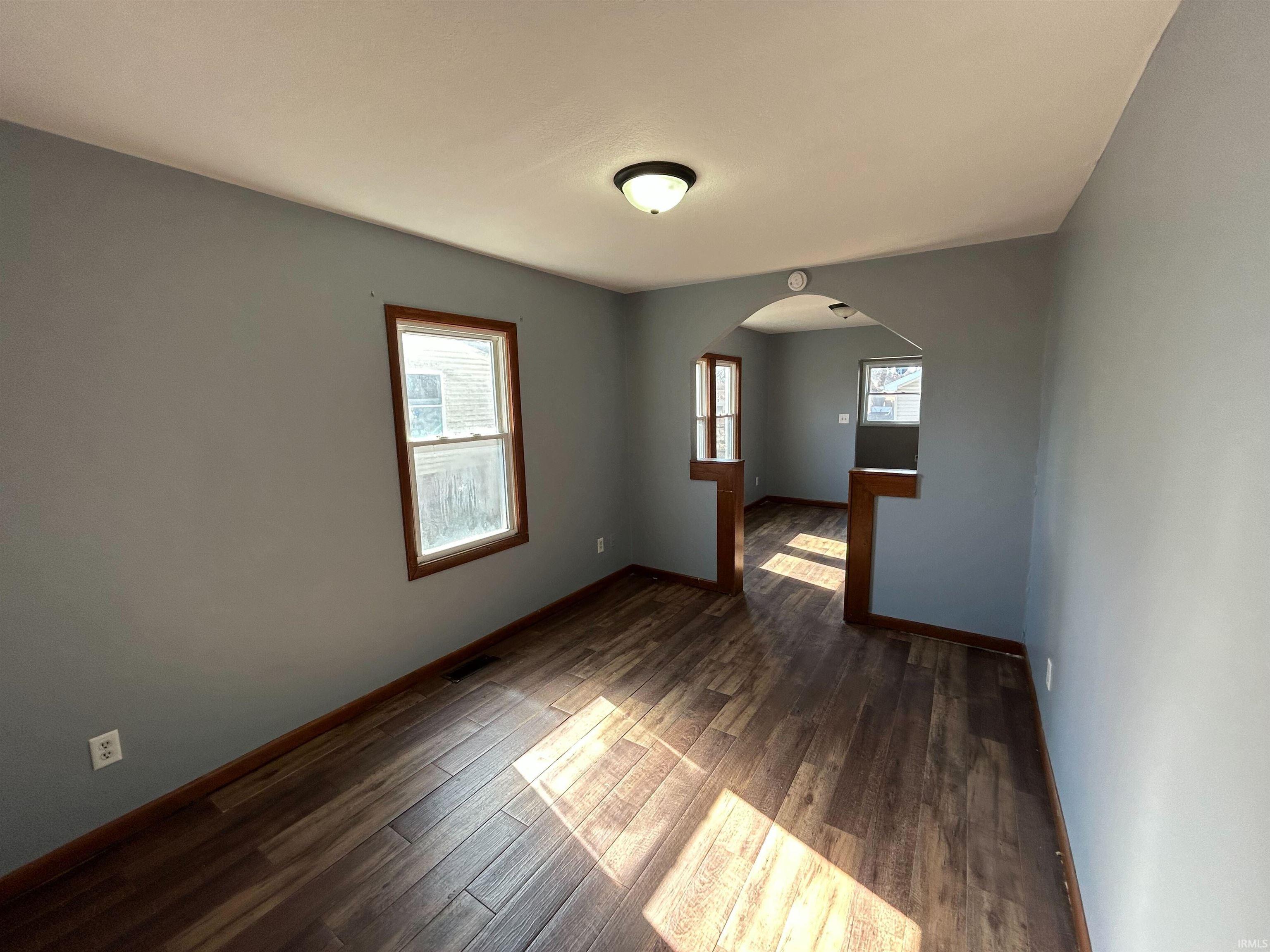 1220 Fairview Avenue Fort Wayne, IN 46803 - Photo 4 of 10