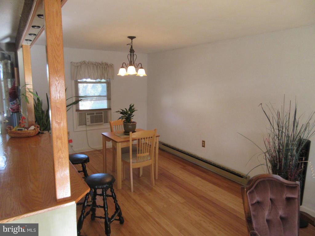 148 April Lane Lititz, PA 17543 - Photo 4 of 15