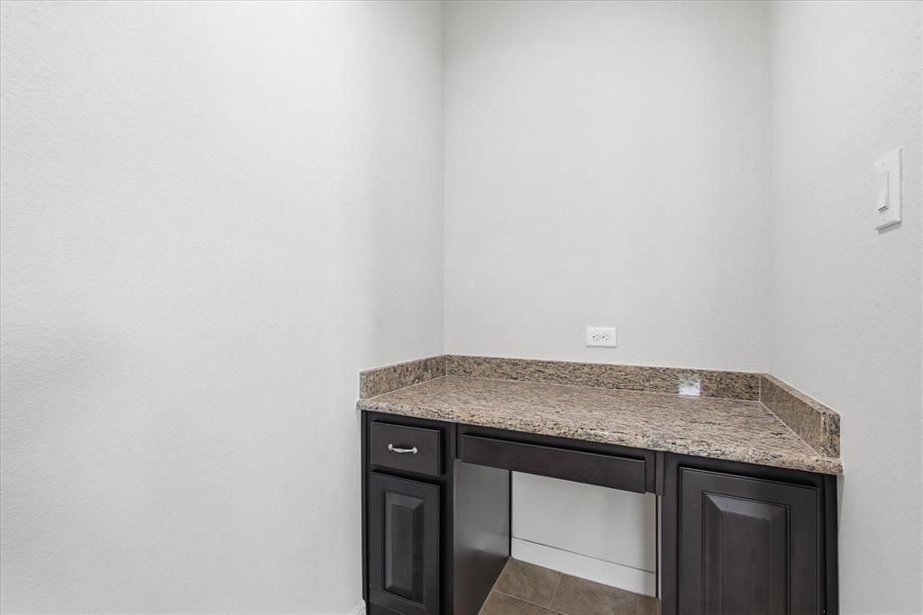 4312 Lost Creek Road Denton, TX 76210 - Photo 21 of 40