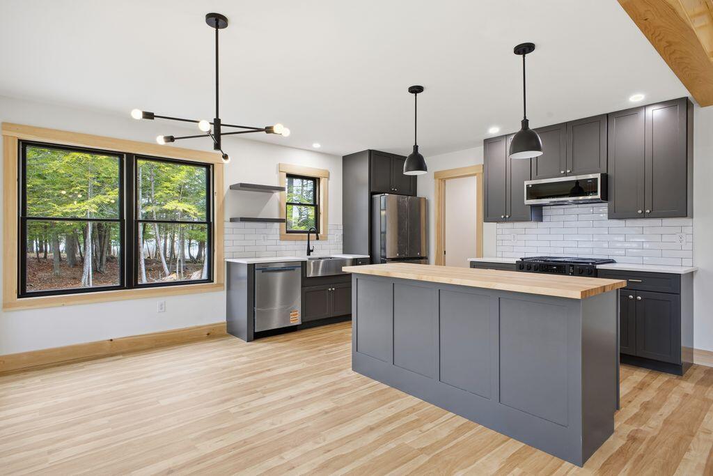 68 East Point Way Norway, ME 04268 - Photo 10 of 44 12__V5A1962