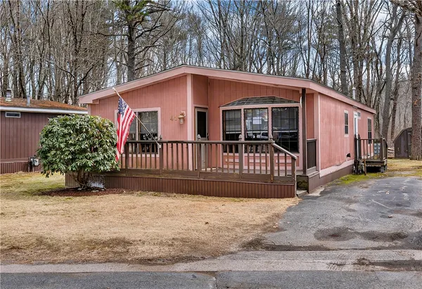 $180,000 | 41 Leisure Way, Coventry, RI 02816