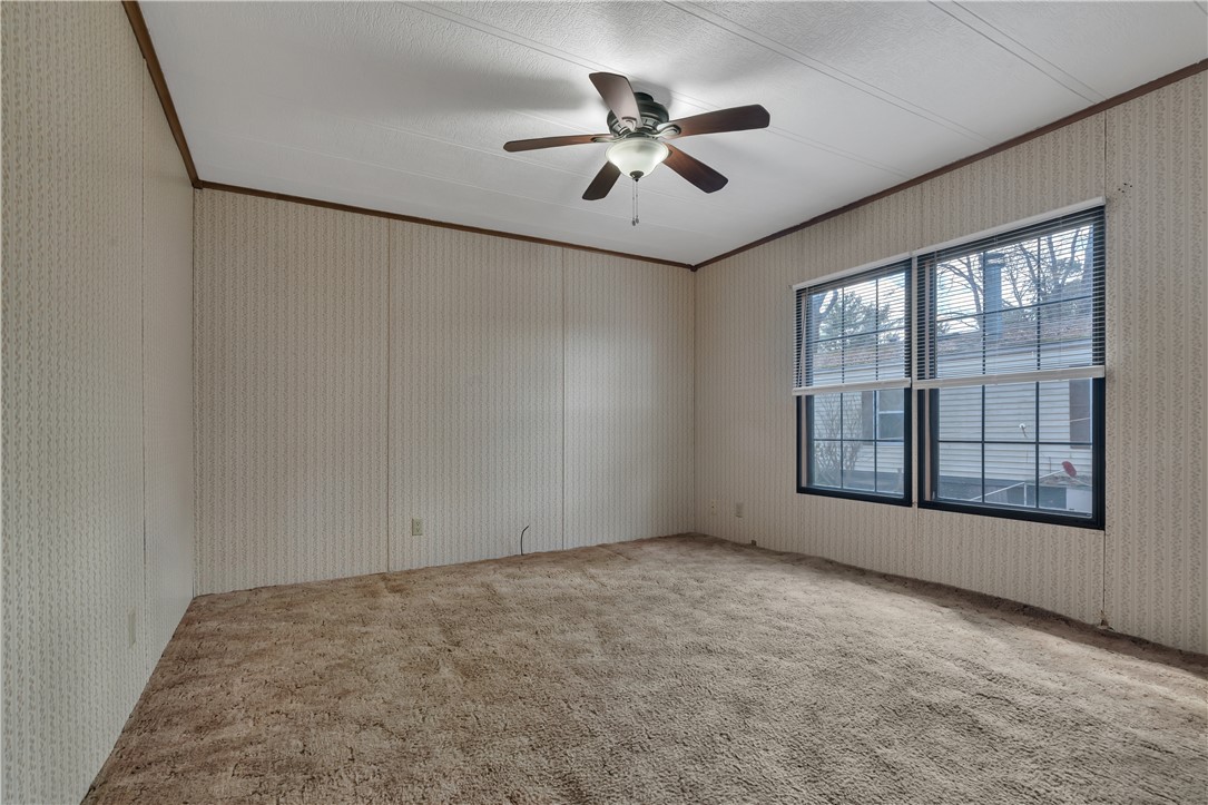 41 Leisure Way Coventry, RI 02816 - Photo 21 of 24