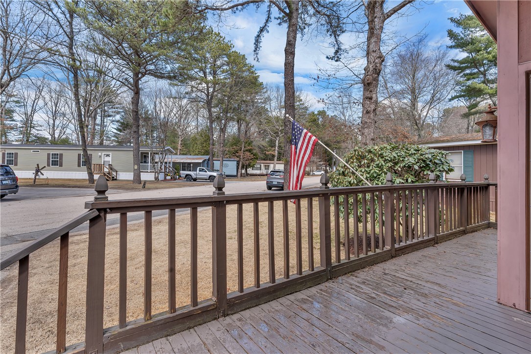 41 Leisure Way Coventry, RI 02816 - Photo 4 of 19 Front porch facing street