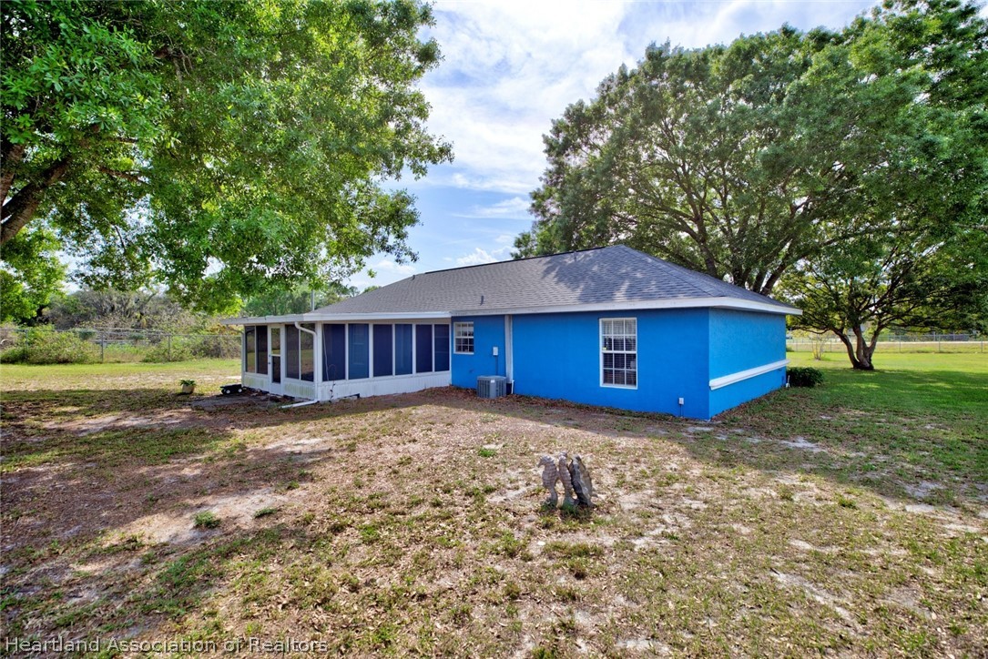 609 Acre Road Sebring, FL 33876 - Photo 30 of 38 Gallery Image 30
