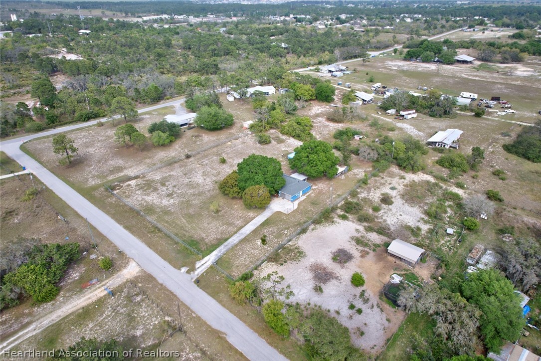 609 Acre Road Sebring, FL 33876 - Photo 33 of 38 Gallery Image 33