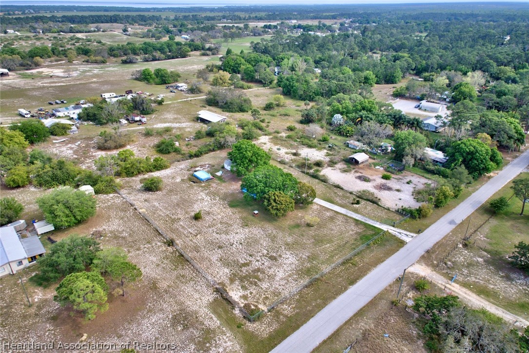 609 Acre Road Sebring, FL 33876 - Photo 35 of 38 Gallery Image 35