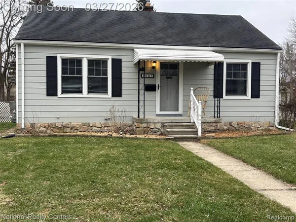 $300,000 | 1885 West Boulevard, Berkley, MI 48072