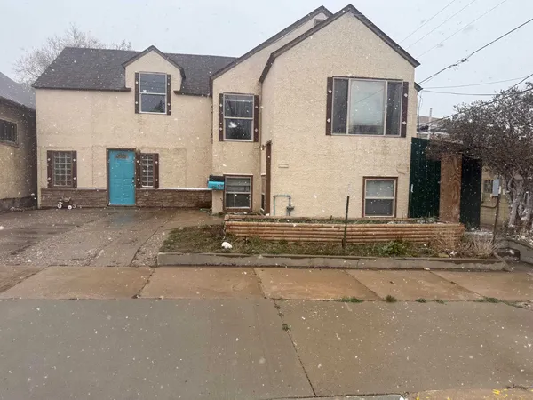 $229,000 | 419 6th Street, Rawlins, WY 82301