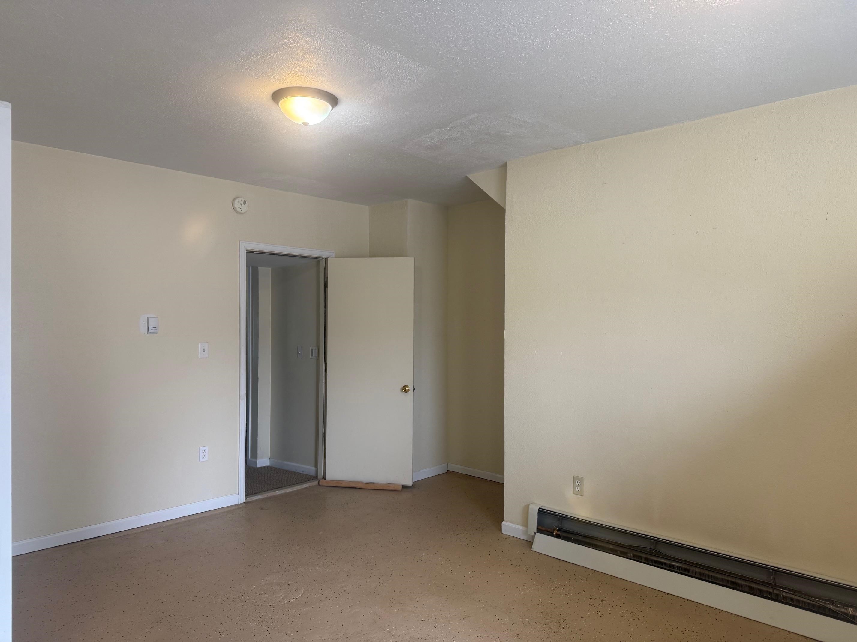419 6th Street Rawlins, WY 82301 - Photo 2 of 23