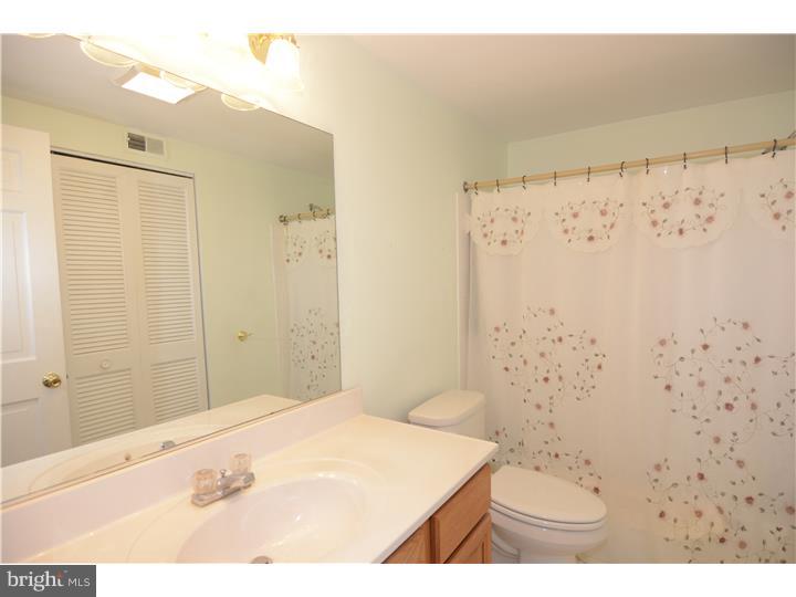 2914 State Hill Road, Unit D9 Wyomissing, PA 19610 - Photo 14 of 19 Gallery Image 14