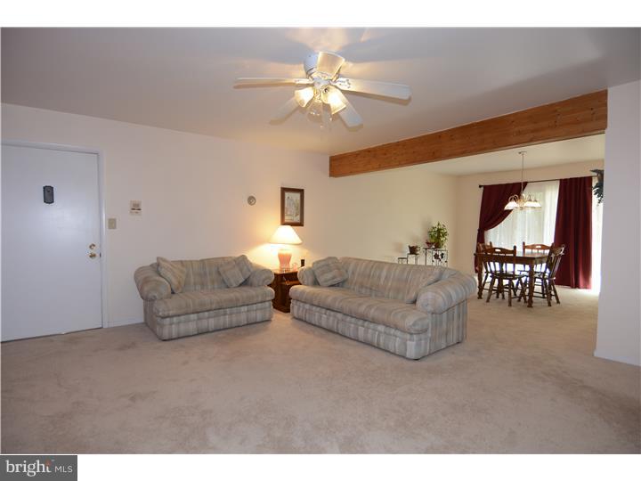 2914 State Hill Road, Unit D9 Wyomissing, PA 19610 - Photo 3 of 19 Gallery Image 3