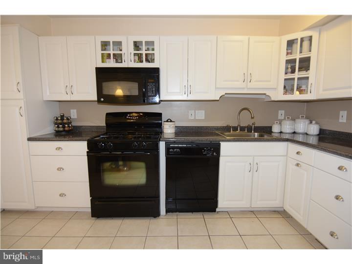 2914 State Hill Road, Unit D9 Wyomissing, PA 19610 - Photo 9 of 19 Gallery Image 9