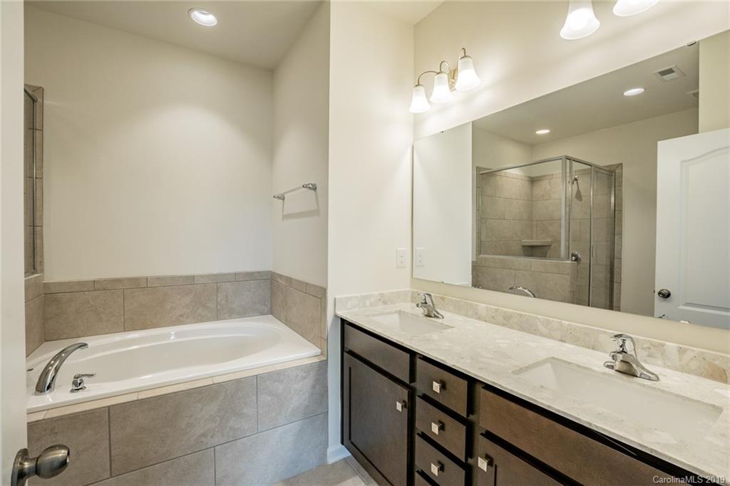 613 Amber Meadows Way, Unit 270 Tega Cay, SC 29708 - Photo 14 of 30 Gallery Image 14