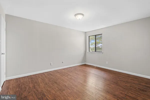 $2,400 | 9496-00 Convent Lane, Unit B, Philadelphia, PA 19114